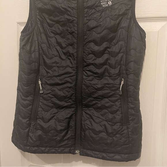 Black Mountain HARDWEAR Vest - Picture 2 of 8